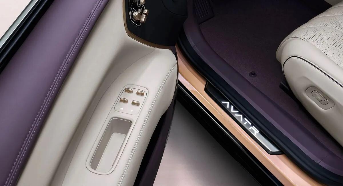 Avatr 11 thumbnail 9