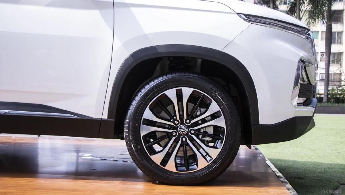 MG Hector thumbnail 9