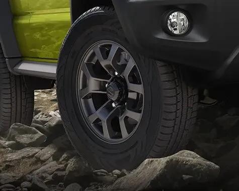 Suzuki Jimny thumbnail 5